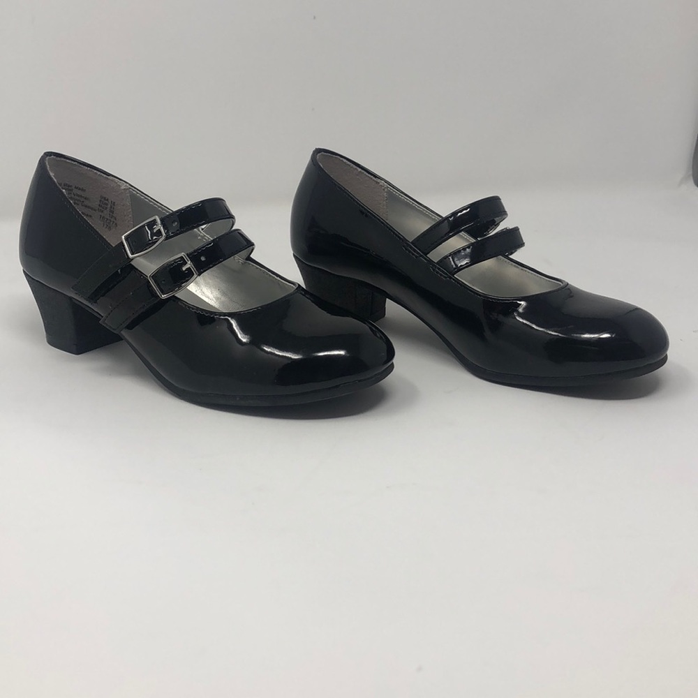 Girls black Patton leather slight heel shoes